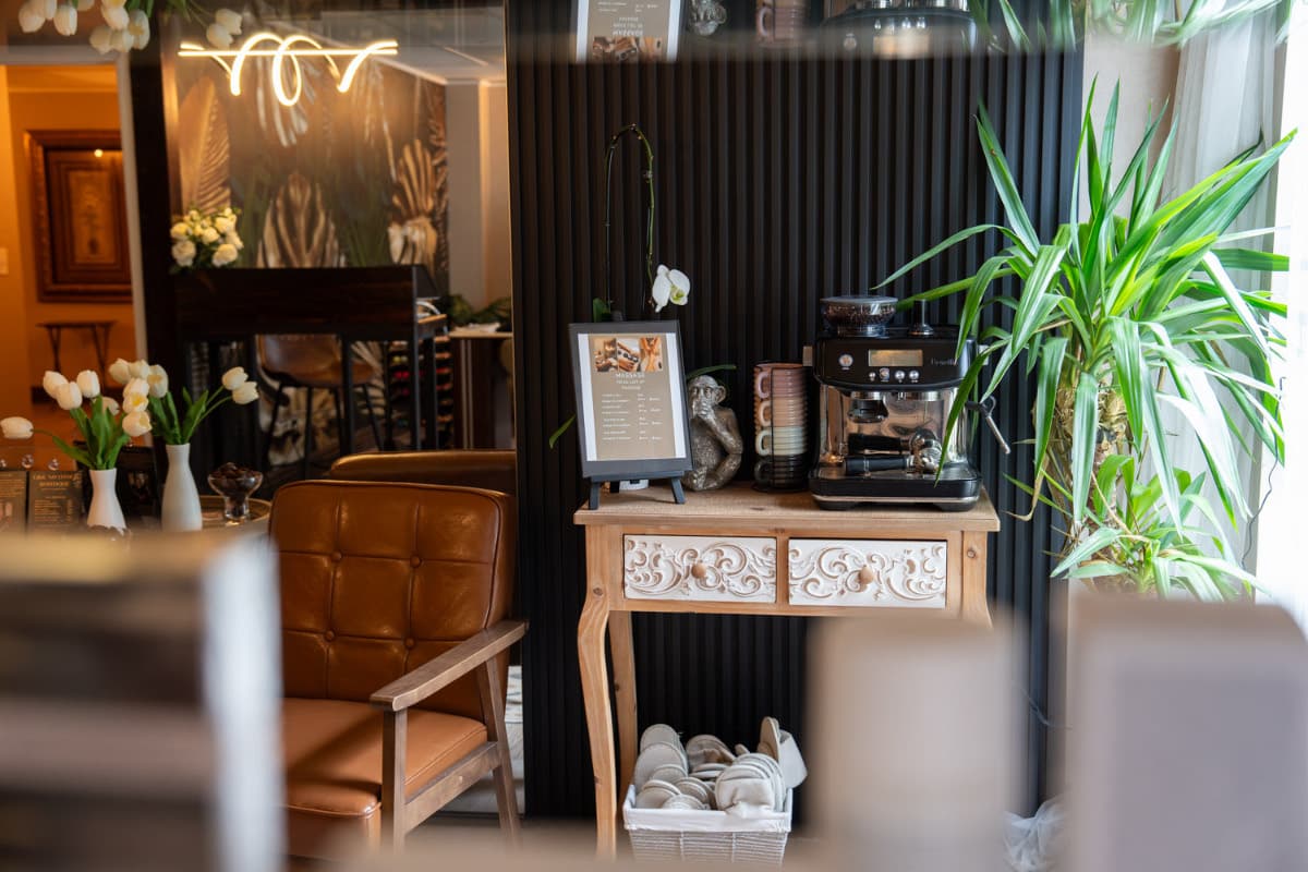 Bright, plant-filled beauty station at LNO Boutique day spa in Centennial, CO