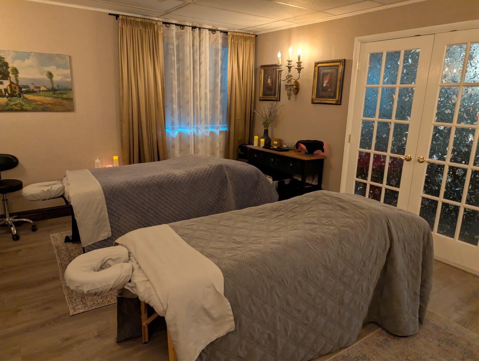 Private couples' massage room with two tables at LNO Boutique in Centennial